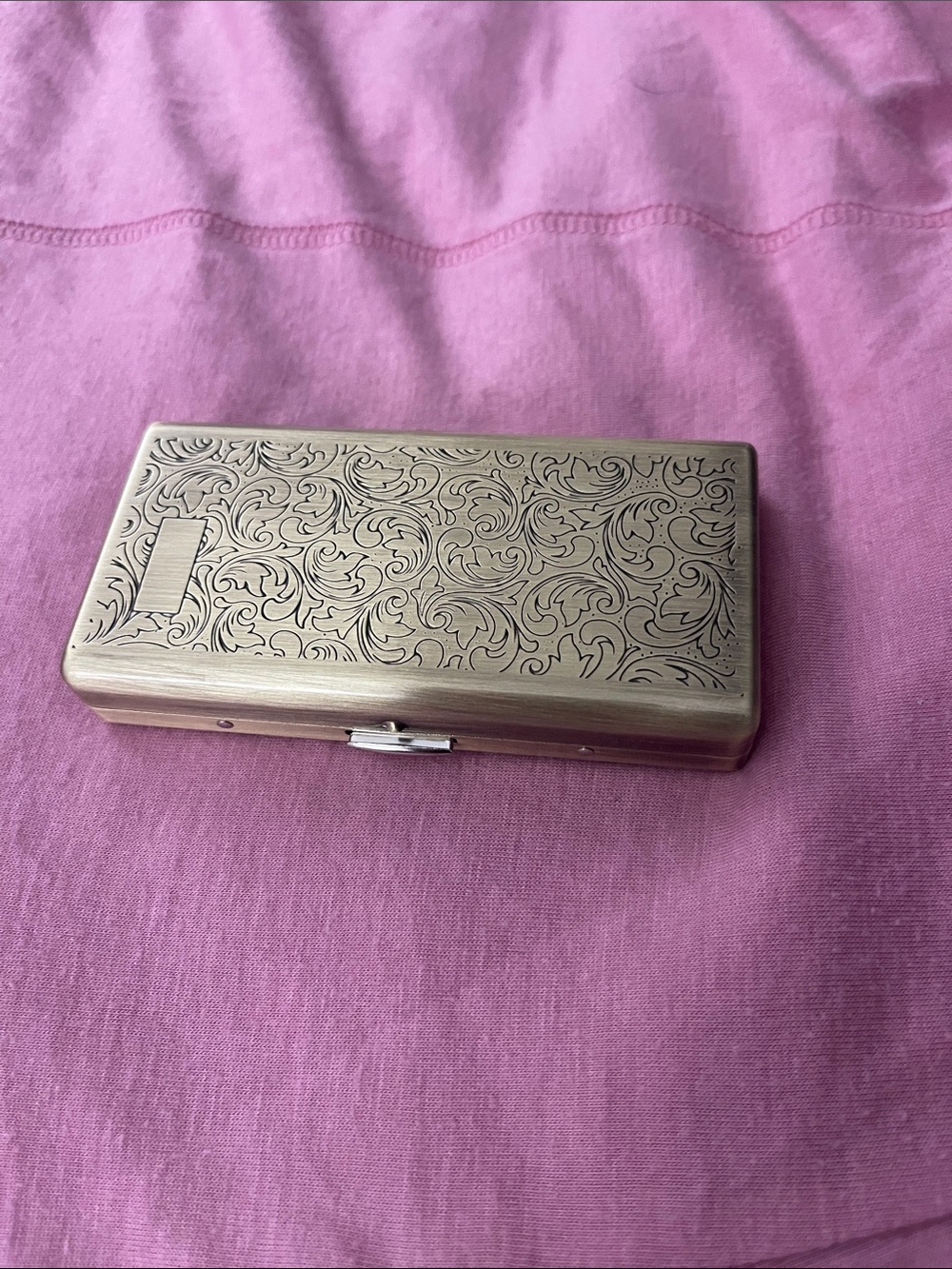 Engraved Metal Compact Case - Gold-tone